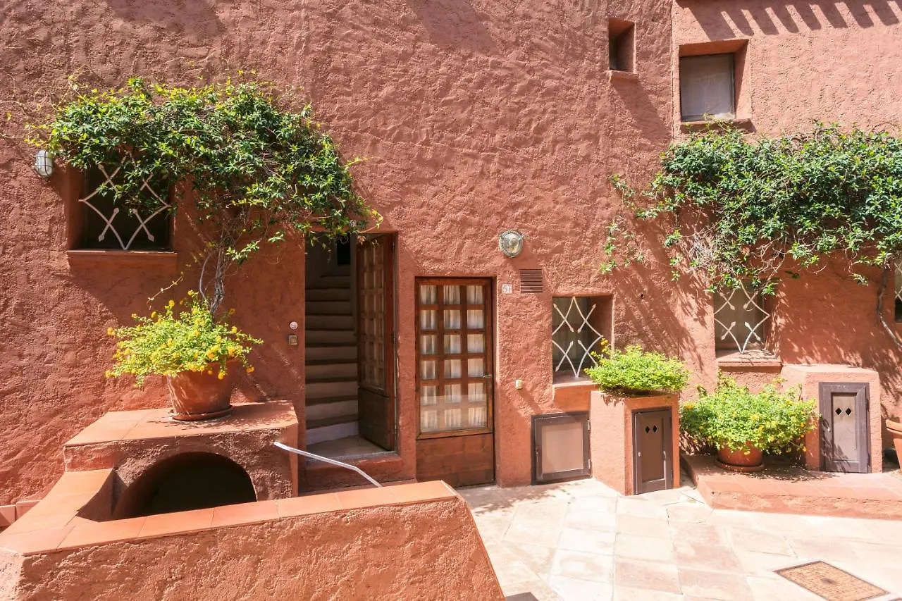 بيت للعطل فيلا Casa Porto Sole A Mucchi Bianchi أرتْساكينا
